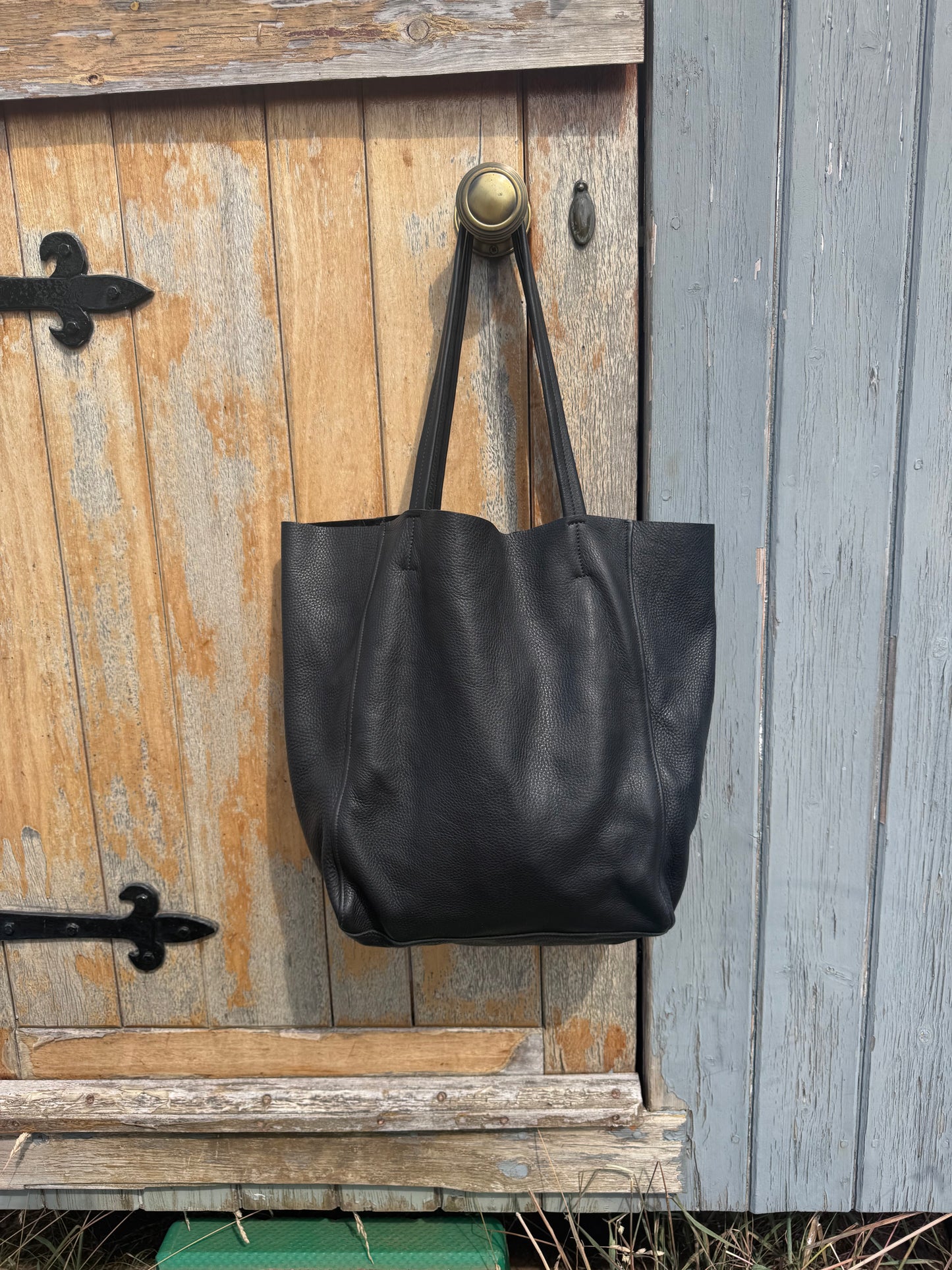 Magdalen Tote - Black Leather