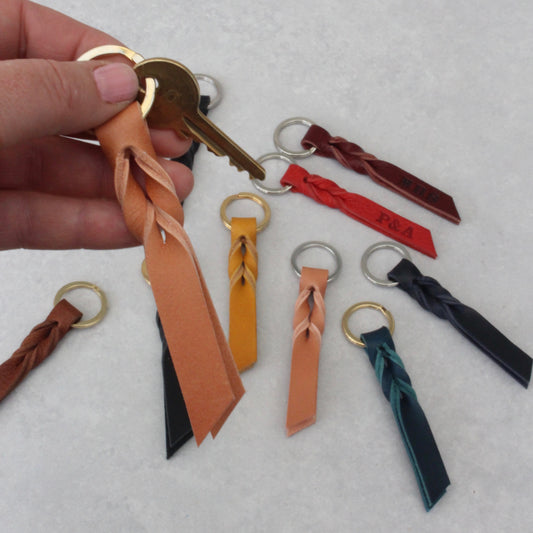 Twist Keyring - Mid brown