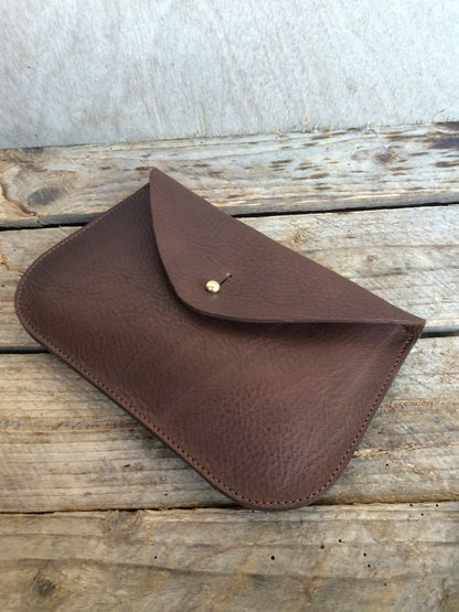 Kingsbury Pouch - Brown