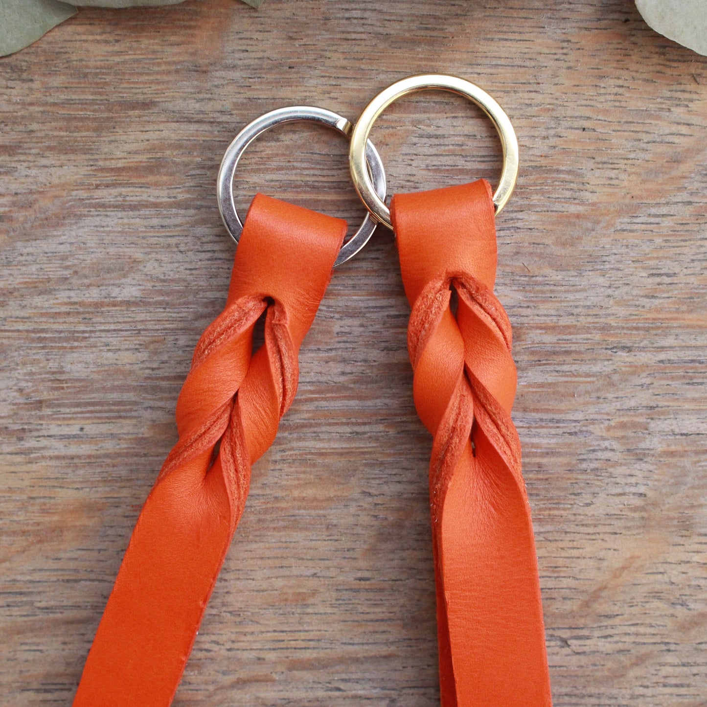 Twist Keyring - Orange
