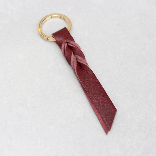Twist Keyring - Burgundy Tumblegrain