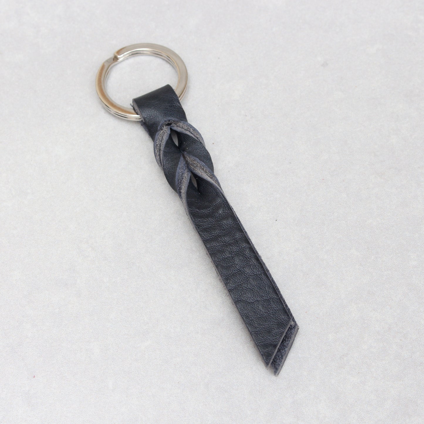 Twist Keyring - Navy Tumblegrain