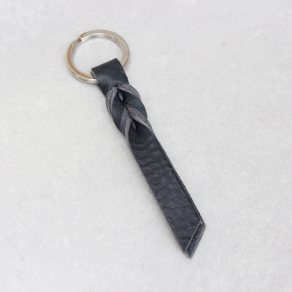 Twist Keyring - Navy Tumblegrain