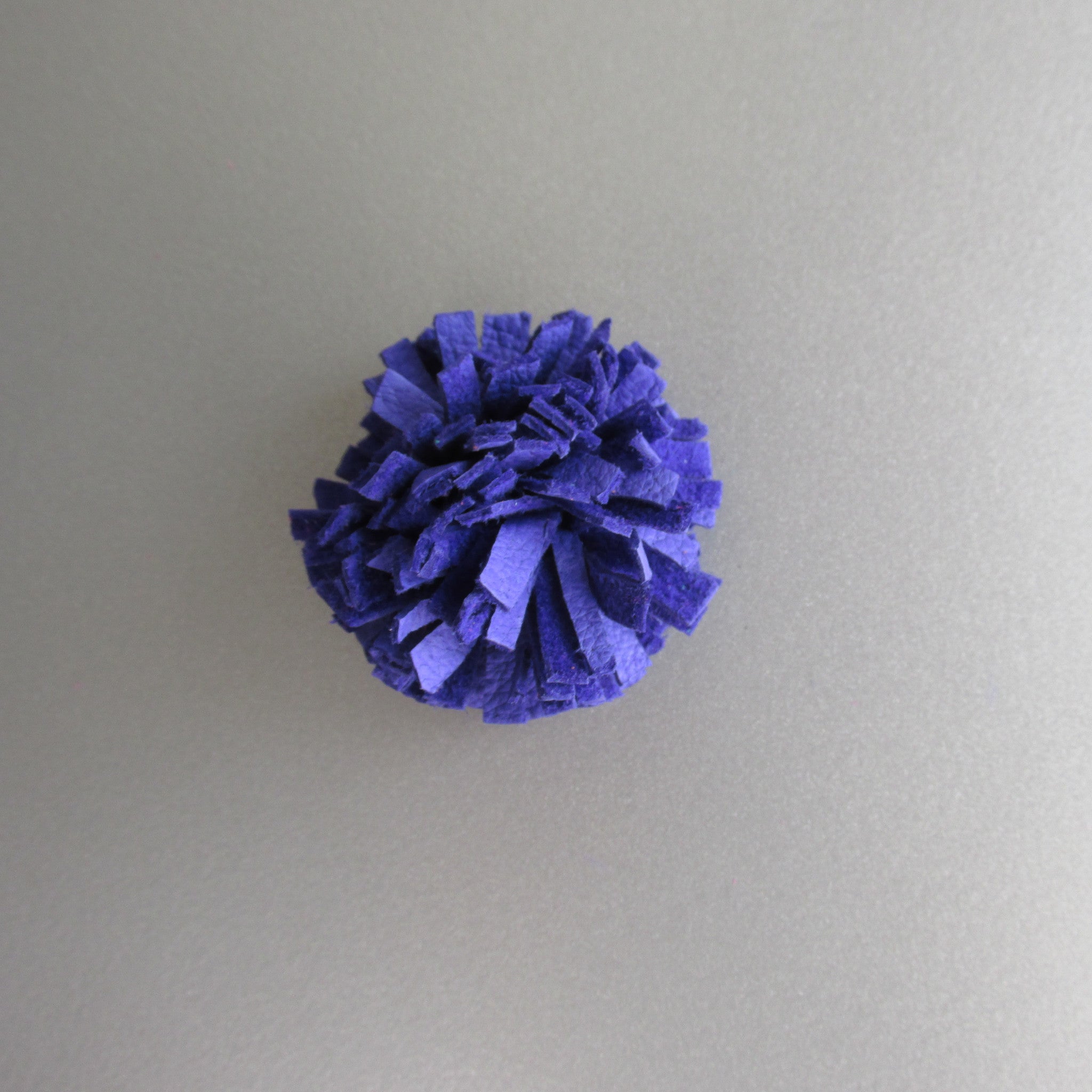 Pompom Magnet - Cornflower Blue