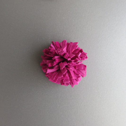 Pompom Magnet - Hot Pink