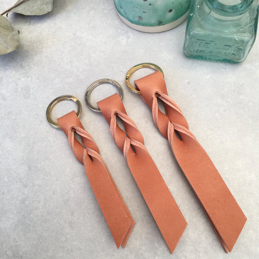 Twist Keyring - Nude Pink