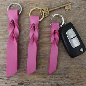 Twist Keyring - Hot Pink